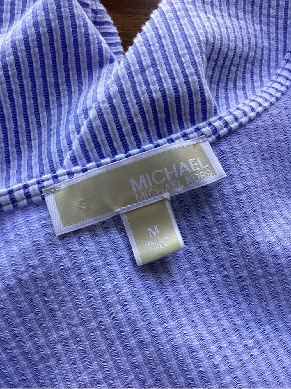 Michael Kors Light Blue & White Striped Wrap Tie Top NWOT M - Picture 8 of 9